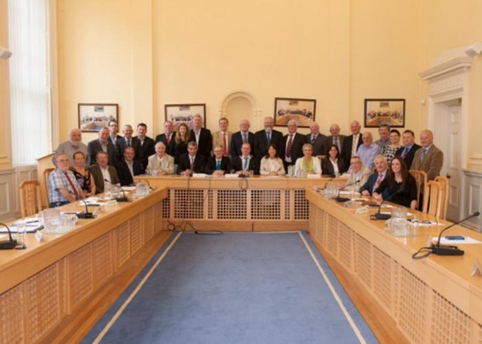 Members and Staff of the Regional Assembly with newly elected Cathaoirleach, Cllr. Thomas Kinsella and Leas-Cathaoirleach, Cllr. Tim Lombard (September 2013).