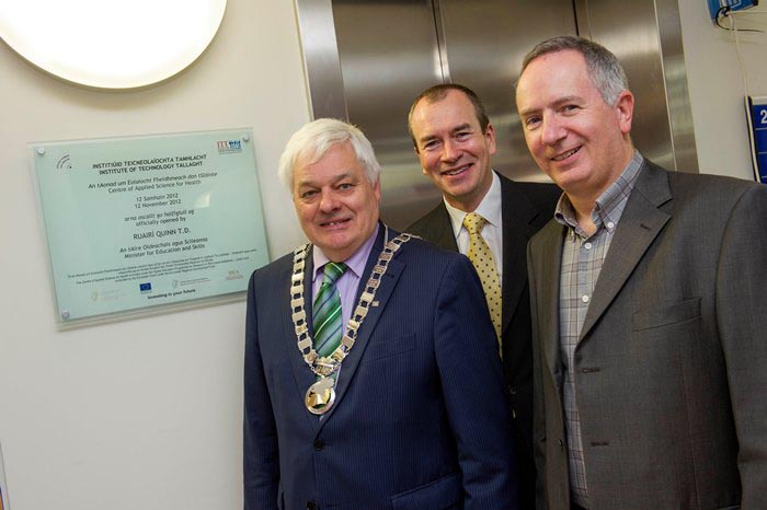 #EU in my Region Open Days Project visit to the ERDF co-funded MiCRA centre, Institute of Technology Tallaght. (L to R) Cllr Frank O’Flynn, Leas-Cathaoirleach SRA; Dr Ken Carroll , Research Manager I